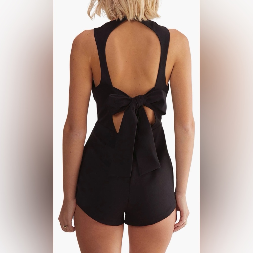 Nasty gal essentials bow back romper
